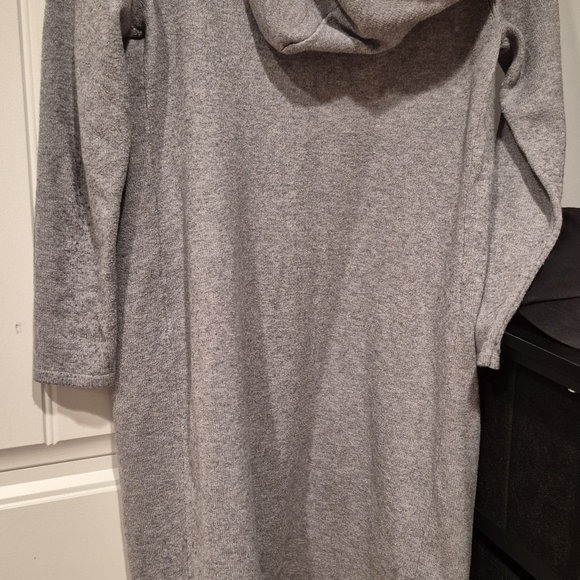 Cardigans - Picture 9 of 9